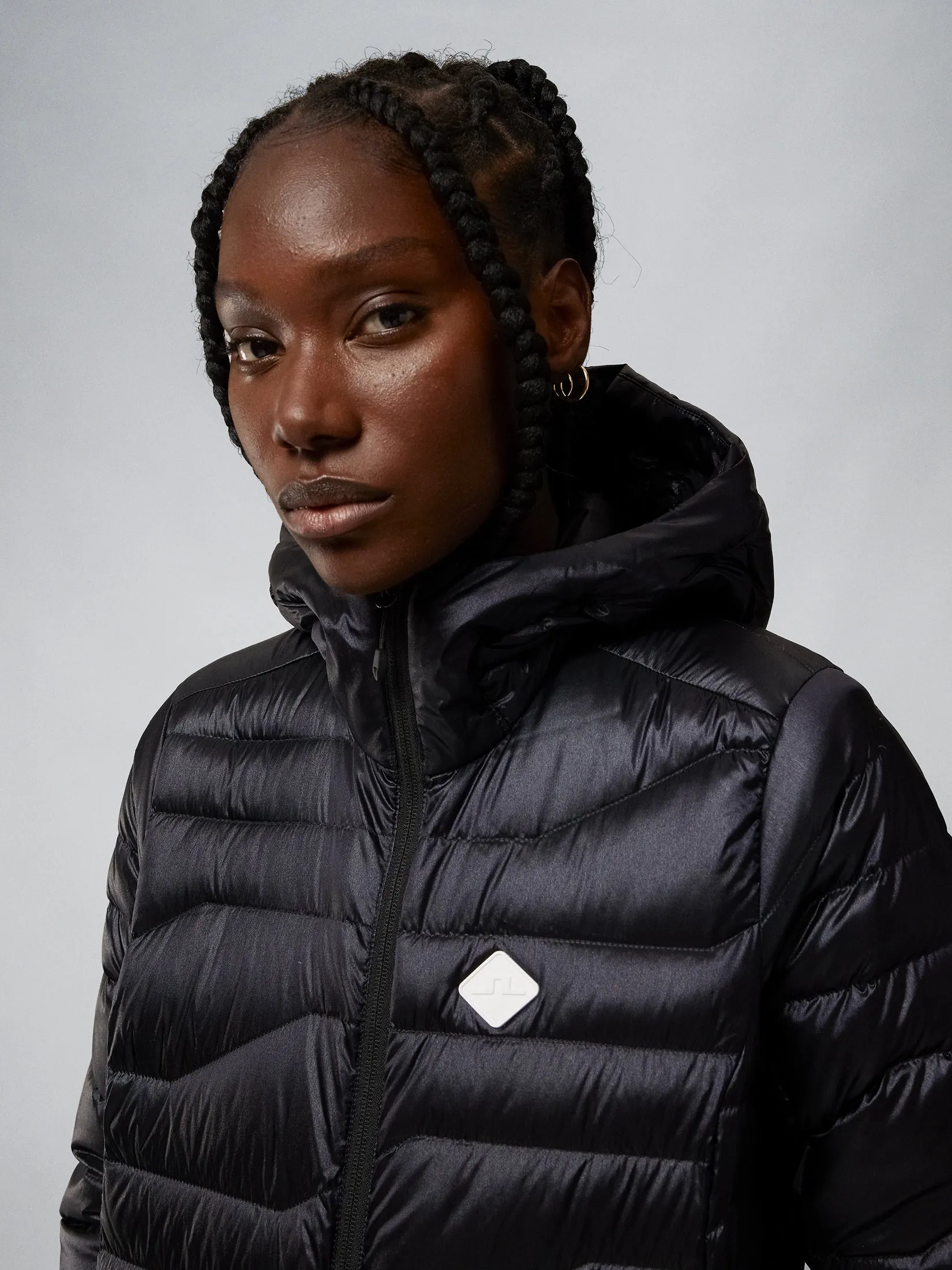 W Cliff Light Down Parka / Black
